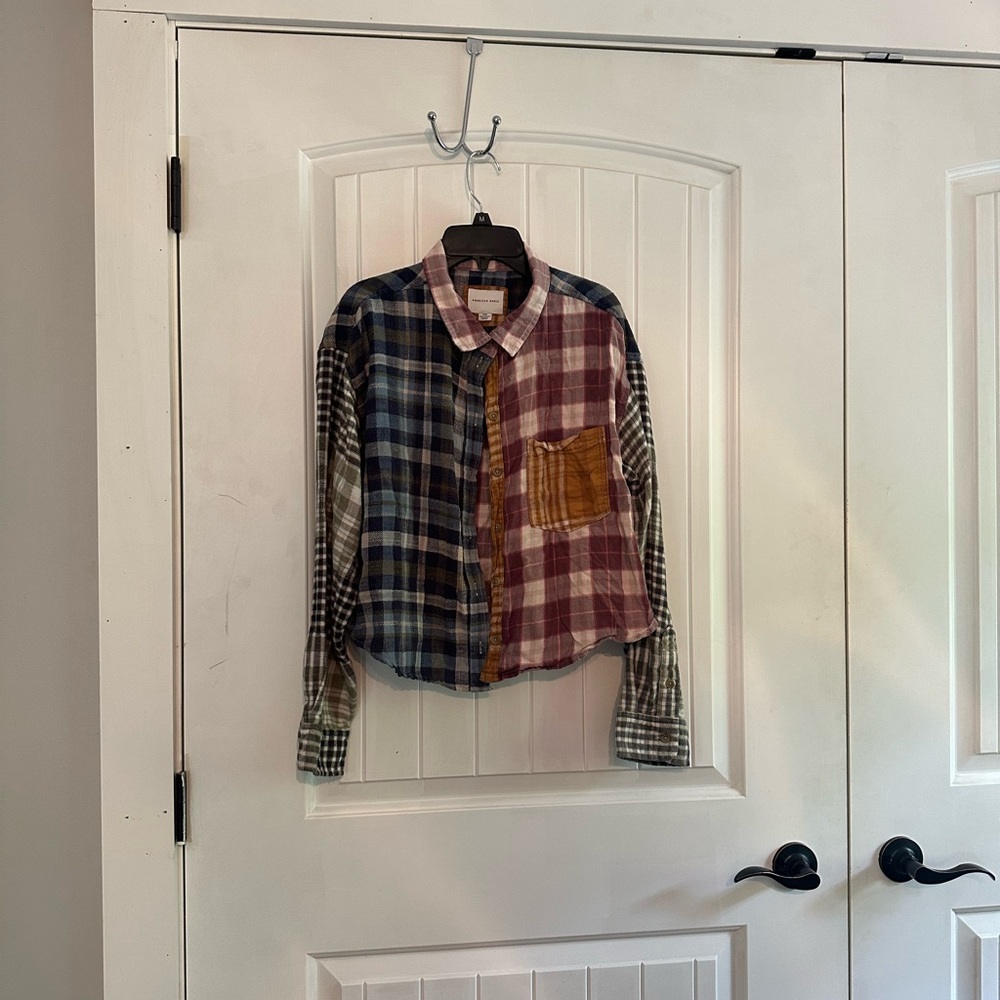 American Eagle Multicolor Plaid Shirt